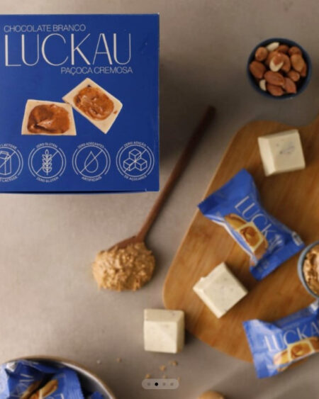 BOMBOM DE CHOCOLATE BRANCO COM PACOCA CREMOSA LUCKAU