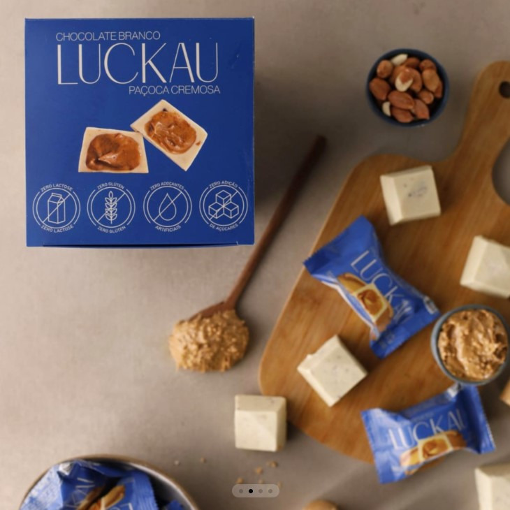 BOMBOM DE CHOCOLATE BRANCO COM PACOCA CREMOSA LUCKAU