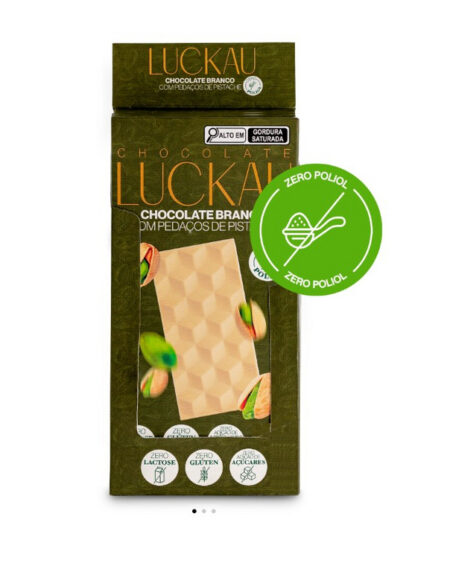BARRA CHOCOLATE BRANCO PEDAÇOS DE PISTACHE 75G LUCKAU